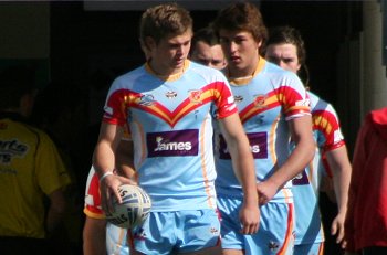 2010 U17A Preliminary Final - De La Salle v Engadine Dragons action (Photo : ourfootymedia)