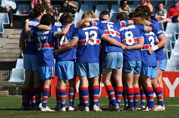 2010 U17A Preliminary Final - De La Salle v Engadine Dragons action (Photo : ourfootymedia)