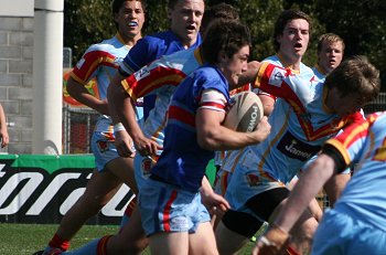 2010 U17A Preliminary Final - De La Salle v Engadine Dragons action (Photo : ourfootymedia)
