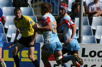 2010 U17A Preliminary Final - De La Salle v Engadine Dragons action (Photo : ourfootymedia)