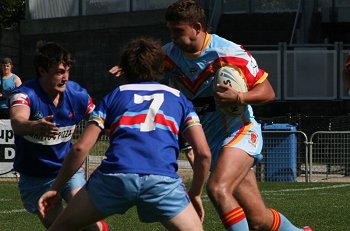 2010 U17A Preliminary Final - De La Salle v Engadine Dragons action (Photo : ourfootymedia)