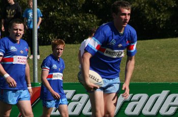2010 U17A Preliminary Final - De La Salle v Engadine Dragons action (Photo : ourfootymedia)
