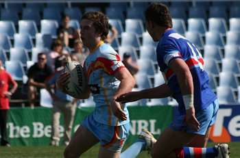 2010 U17A Preliminary Final - De La Salle v Engadine Dragons action (Photo : ourfootymedia)