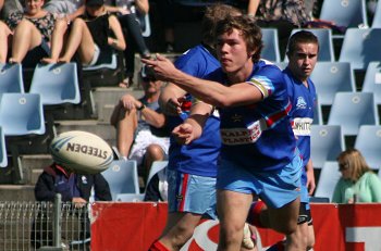 2010 U17A Preliminary Final - De La Salle v Engadine Dragons action (Photo : ourfootymedia)