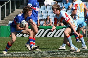 2010 U17A Preliminary Final - De La Salle v Engadine Dragons action (Photo : ourfootymedia)