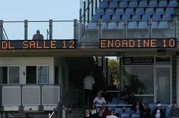 2010 U17A Preliminary Final - De La Salle v Engadine Dragons action (Photo : ourfootymedia)