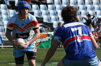 2010 U17A Preliminary Final - De La Salle v Engadine Dragons action (Photo : ourfootymedia)
