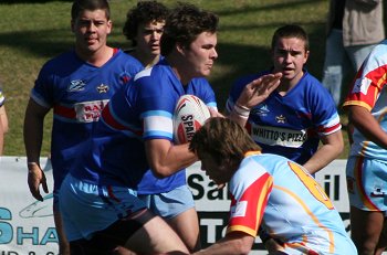 2010 U17A Preliminary Final - De La Salle v Engadine Dragons action (Photo : ourfootymedia)