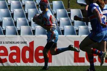 2010 U17A Preliminary Final - De La Salle v Engadine Dragons action (Photo : ourfootymedia)
