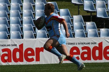 2010 U17A Preliminary Final - De La Salle v Engadine Dragons action (Photo : ourfootymedia)