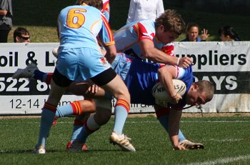 2010 U17A Preliminary Final - De La Salle v Engadine Dragons action (Photo : ourfootymedia)