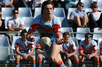 2010 U17A Preliminary Final - De La Salle v Engadine Dragons action (Photo : ourfootymedia)