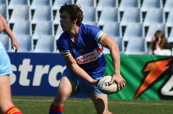 2010 U17A Preliminary Final - De La Salle v Engadine Dragons action (Photo : ourfootymedia)