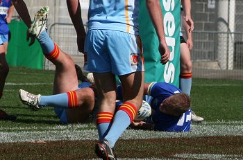 2010 U17A Preliminary Final - De La Salle v Engadine Dragons action (Photo : ourfootymedia)