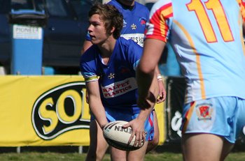2010 U17A Preliminary Final - De La Salle v Engadine Dragons action (Photo : ourfootymedia)