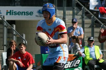 2010 U17A Preliminary Final - De La Salle v Engadine Dragons action (Photo : ourfootymedia)