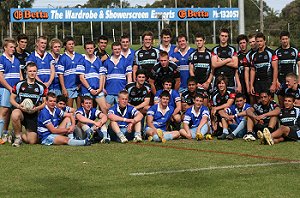 Cronulla Sharks U16's Development team with the Group 10 U16's @ Shark Park (Photo : ourfootymedia)