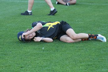 Helensvale HORNETS u16's tour Shark Park (Photo : steve monty / OurFootyMedia) 