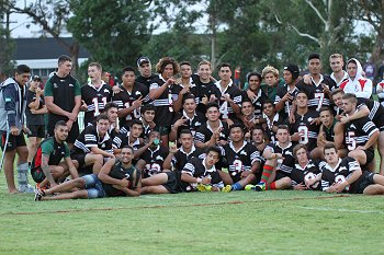 2015 South Sydney RABBITOH'S SG Ball Cup Summer Squad Team Photo in their trials gear 