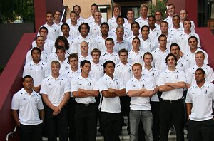 2008 NRL Roockie Camp Team Photo with Mr. David Gallop (Photo : ourfootymedia) 