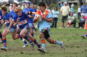 Gilezy in full flight straight down the middle of BoysTown Oval 