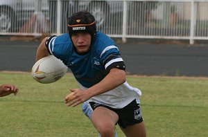 Nick Pleasence De La Salle run the ball 