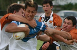 FWAS defence try to stop the rampaging Rea Pittman 
