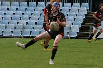 Chase Stanley Cup - Illawarra SHS v The HILLS SHS action (photo : ourfootymedia)