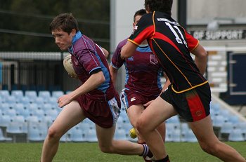 Chase Stanley Cup - Illawarra SHS v The HILLS SHS action (photo : ourfootymedia)