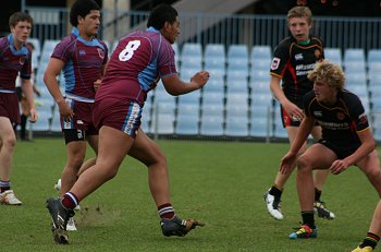 Chase Stanley Cup - Illawarra SHS v The HILLS SHS action (photo : ourfootymedia)