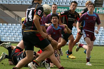 Chase Stanley Cup - Illawarra SHS v The HILLS SHS action (photo : ourfootymedia)