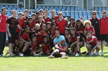 Endeavour SHS 2010 Chase Stanley Cup Champions celebrate with Chase Stanley himself (Photo : ourfootymedia) 