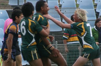 2010 Buckley Shield Grand Final action Hunter SHS v Westfields SHS (Photo's : ourfootymedia)
