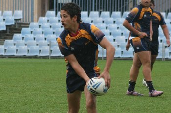 2010 Buckley Shield Grand Final action Hunter SHS v Westfields SHS (Photo's : ourfootymedia)