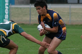 2010 Buckley Shield Grand Final action Hunter SHS v Westfields SHS (Photo's : ourfootymedia)