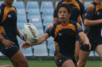 2010 Buckley Shield Grand Final action Hunter SHS v Westfields SHS (Photo's : ourfootymedia)
