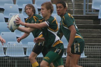 2010 Buckley Shield Grand Final action Hunter SHS v Westfields SHS (Photo's : ourfootymedia)