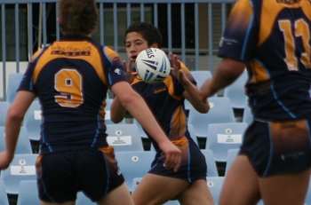 2010 Buckley Shield Grand Final action Hunter SHS v Westfields SHS (Photo's : ourfootymedia)
