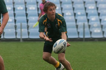 2010 Buckley Shield Grand Final action Hunter SHS v Westfields SHS (Photo's : ourfootymedia)