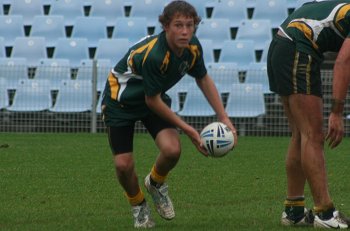 2010 Buckley Shield Grand Final action Hunter SHS v Westfields SHS (Photo's : ourfootymedia)
