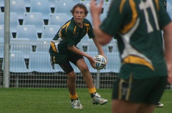 2010 Buckley Shield Grand Final action Hunter SHS v Westfields SHS (Photo's : ourfootymedia)