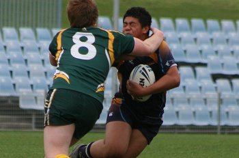 2010 Buckley Shield Grand Final action Hunter SHS v Westfields SHS (Photo's : ourfootymedia)