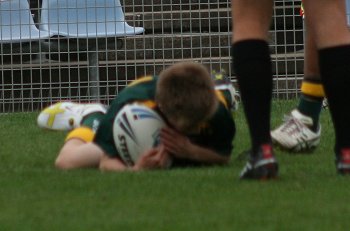 2010 Buckley Shield Grand Final action Hunter SHS v Westfields SHS (Photo's : ourfootymedia)