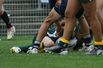 2010 Buckley Shield Grand Final action Hunter SHS v Westfields SHS (Photo's : ourfootymedia)