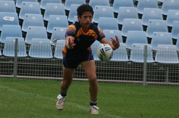 2010 Buckley Shield Grand Final action Hunter SHS v Westfields SHS (Photo's : ourfootymedia)