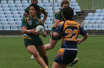 2010 Buckley Shield Grand Final action Hunter SHS v Westfields SHS (Photo's : ourfootymedia)