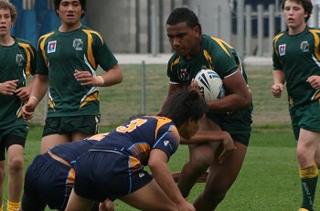 2010 Buckley Shield Grand Final action Hunter SHS v Westfields SHS (Photo's : ourfootymedia)