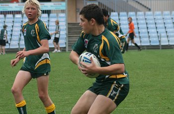 2010 Buckley Shield Grand Final action Hunter SHS v Westfields SHS (Photo's : ourfootymedia)