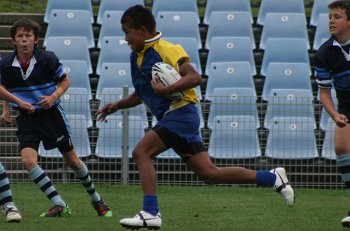 NSWPSSA CLASSIC SHIELD Grand Final Action Muswellbrook PS v Sth Wagga PS @ Shark Park (Photo : ourfootymedia)