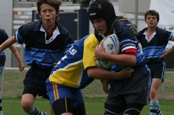 NSWPSSA CLASSIC SHIELD Grand Final Action Muswellbrook PS v Sth Wagga PS @ Shark Park (Photo : ourfootymedia)